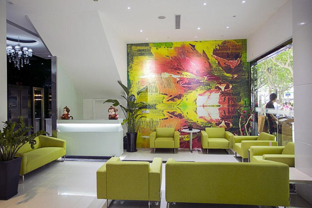 Fx Hotel Xujiahui - Shanghai Stadium Branch Buitenkant foto