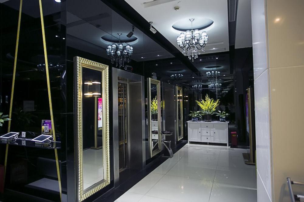 Fx Hotel Xujiahui - Shanghai Stadium Branch Buitenkant foto