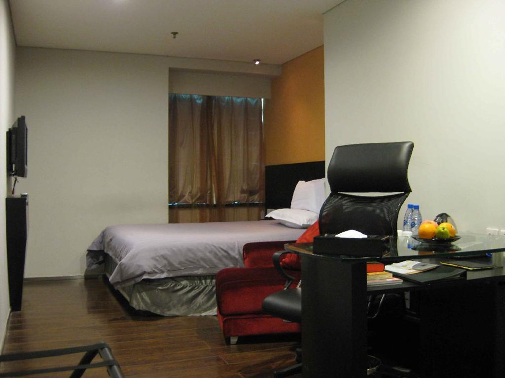 Fx Hotel Xujiahui - Shanghai Stadium Branch Buitenkant foto